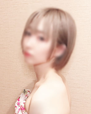 涼宮 ななみ